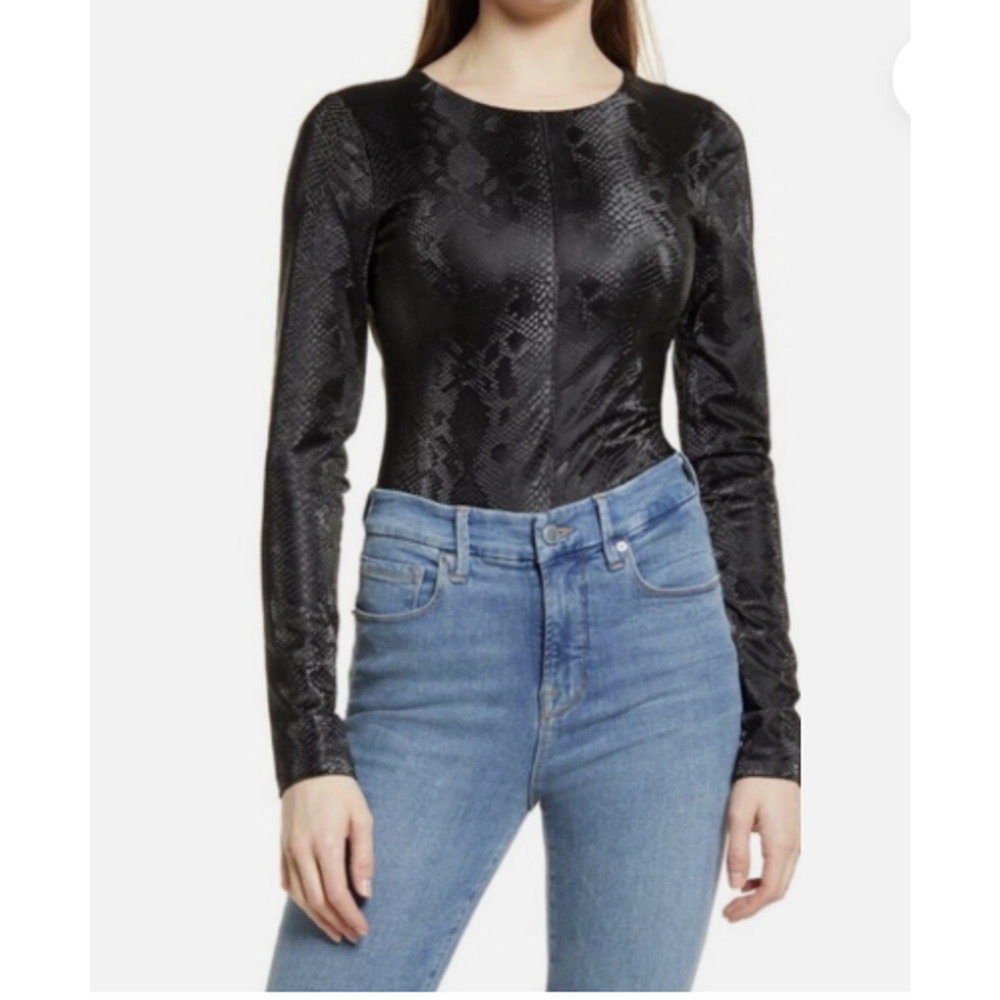 Good American Bodysuit Womens Small Snake Print Long Sleeve Snap Closure Top NWT